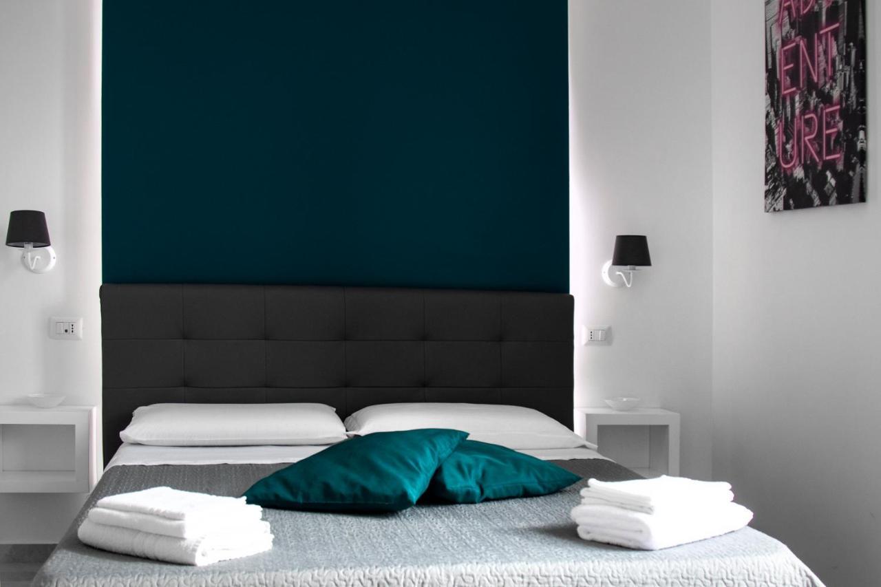 Aurora Luxury Rooms Napoli Eksteriør billede