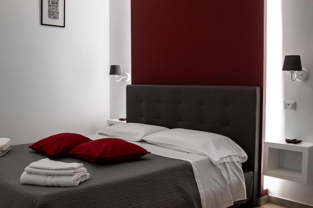 Aurora Luxury Rooms Napoli Eksteriør billede