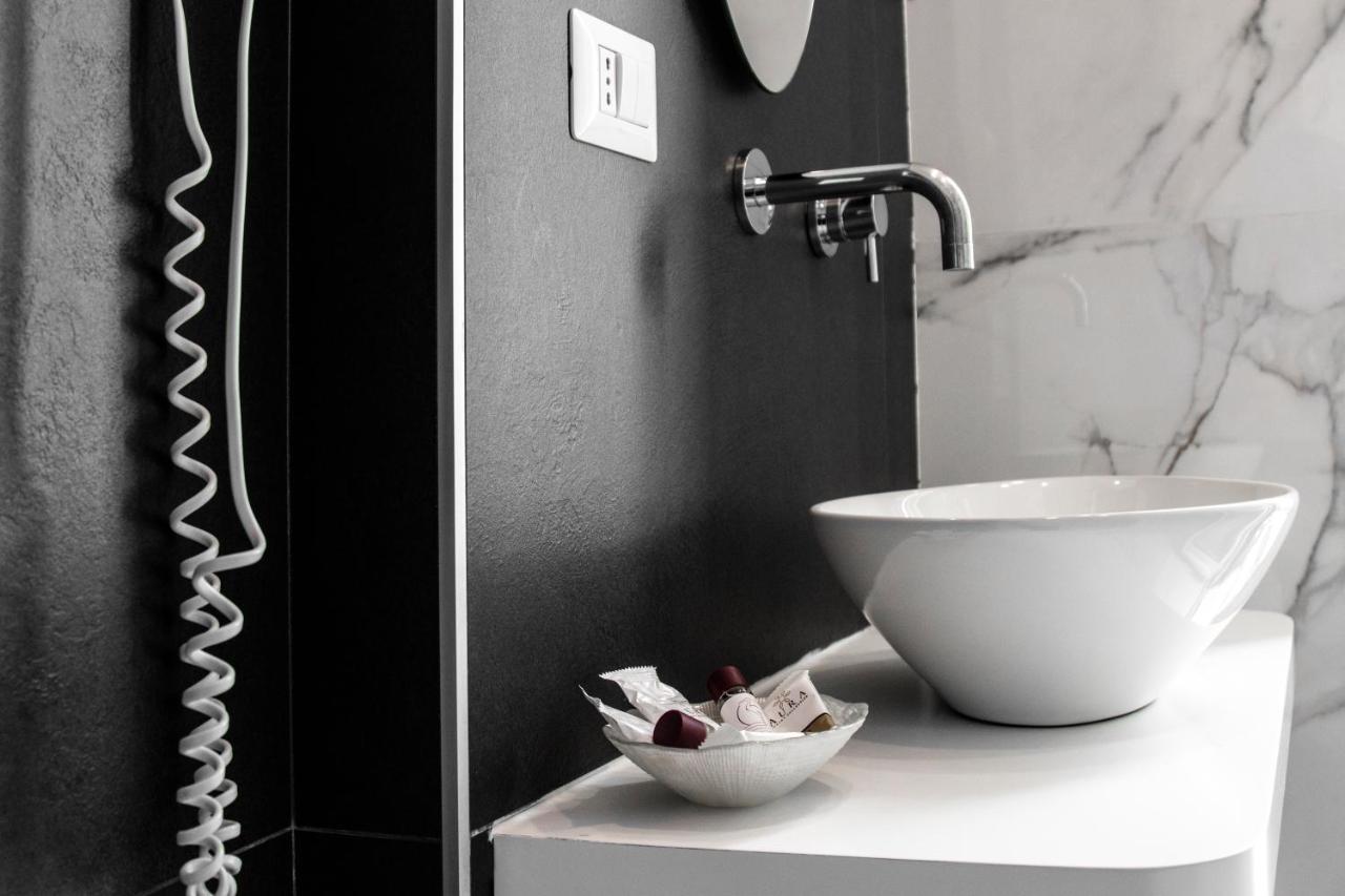 Aurora Luxury Rooms Napoli Eksteriør billede